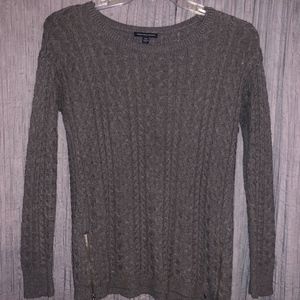 American Eagle Grey Zipper Sweater sz M